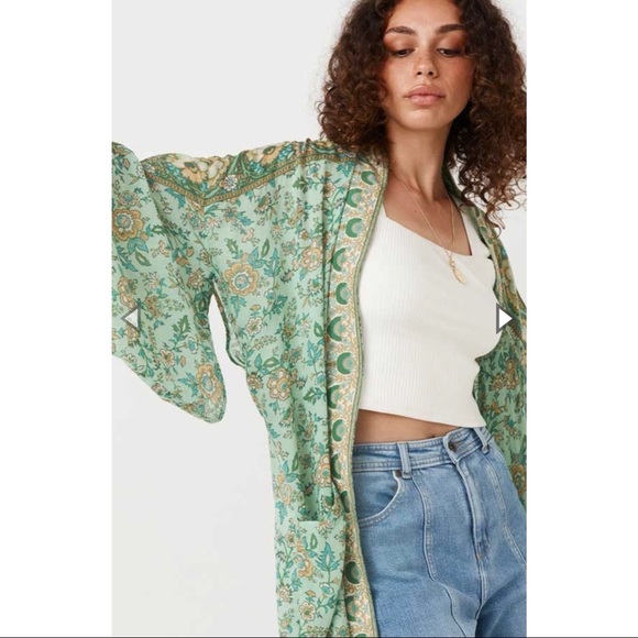 Spell Folk Song Robe - Picture 4 of 12